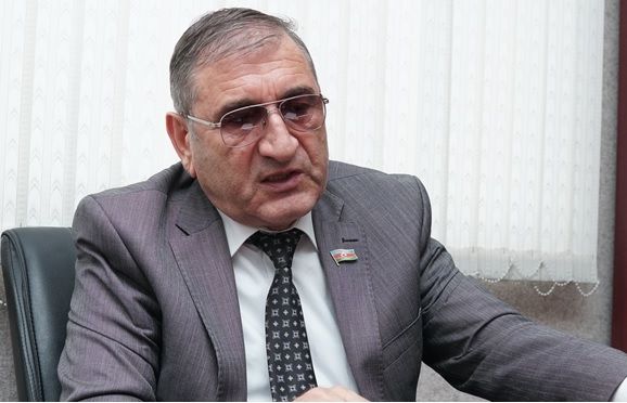 tahirrzayev55 (1).jpg